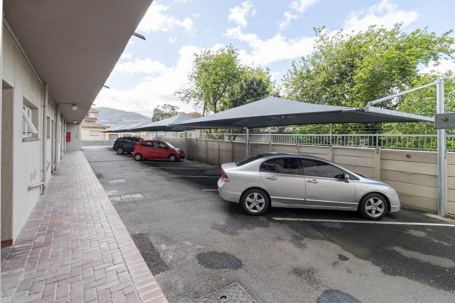 2 Bedroom Property for Sale in Fairfield Estate Western Cape